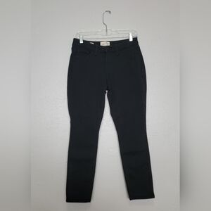 Universal Thread Mid Rise Curvy Skinny Black Denim Jeans